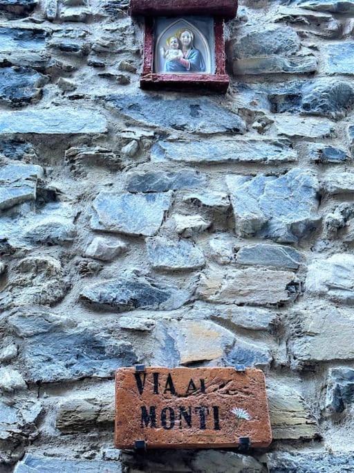 Romantic Home Stone With Amazing View Lake Of Como And Oleandra Laglio Kültér fotó
