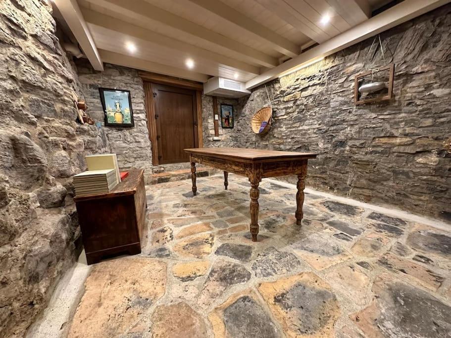 Romantic Home Stone With Amazing View Lake Of Como And Oleandra Laglio Kültér fotó